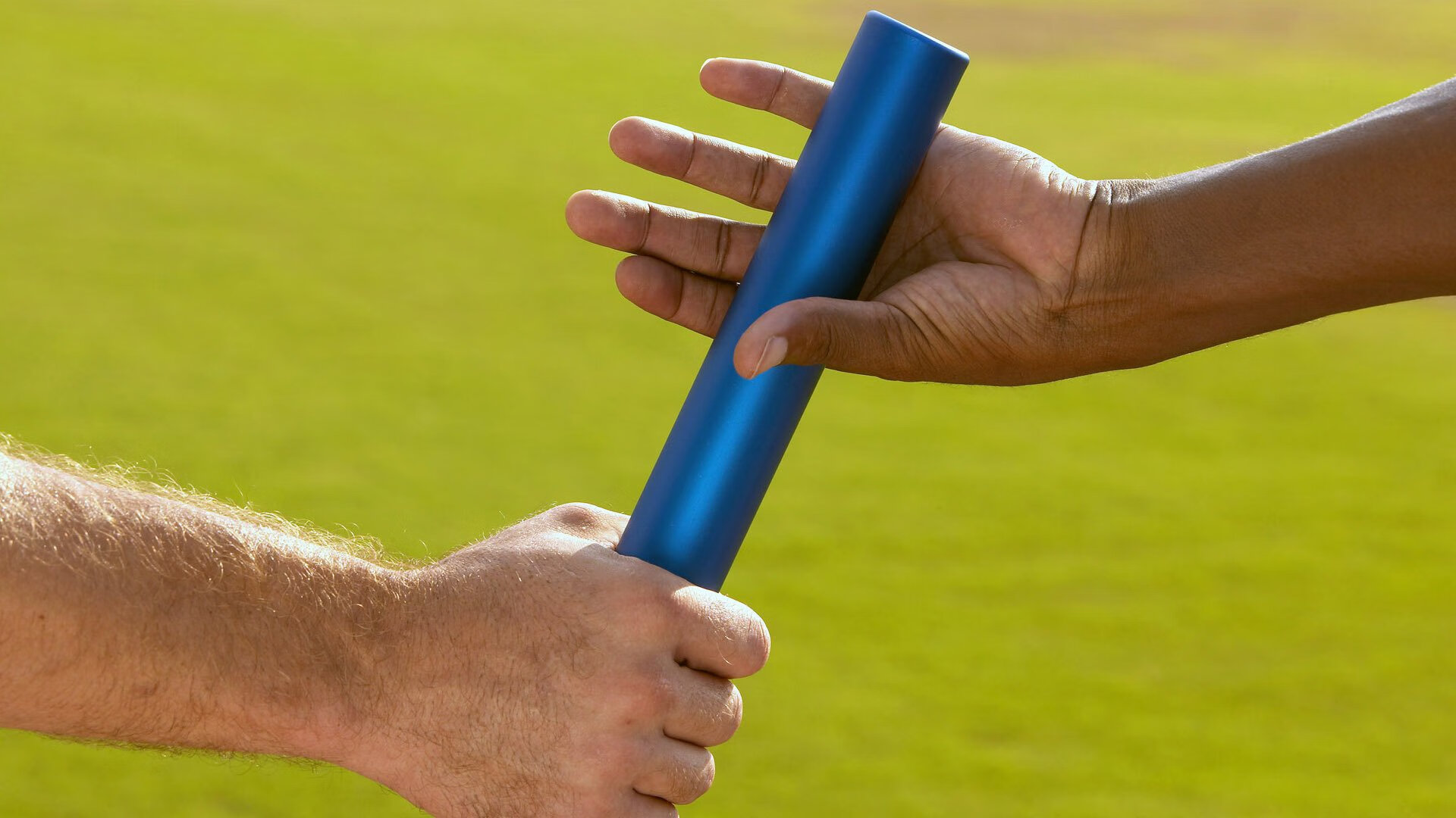 球技爆炸：超级球星的绝技绝杀瞬间，足球球星绝技